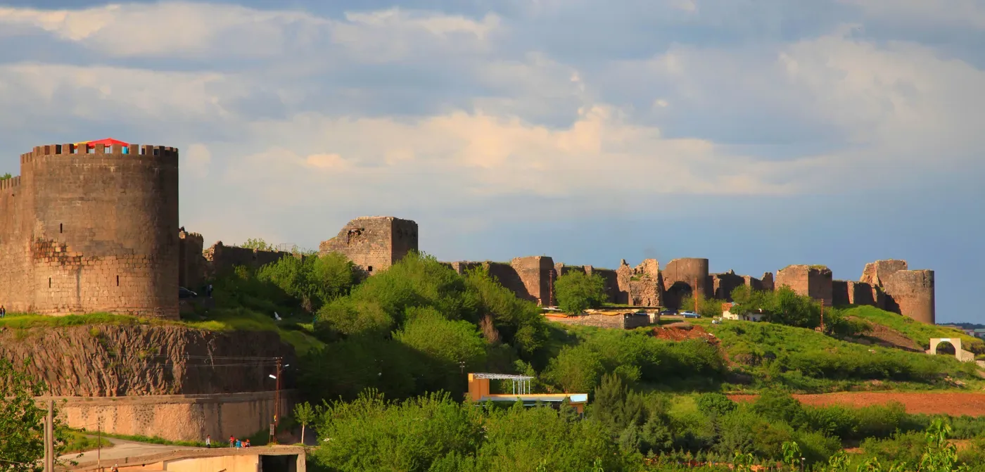 Diyarbakır surları