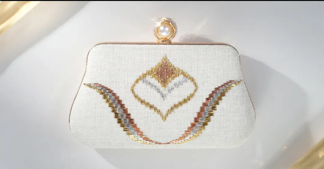 Krem Keten Metalik Boncuk İşlemeli Abiye Clutch Çanta