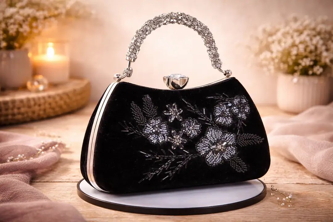 Siyah Kadife Boncuk Taş İşlemeli Abiye Clutch Çanta